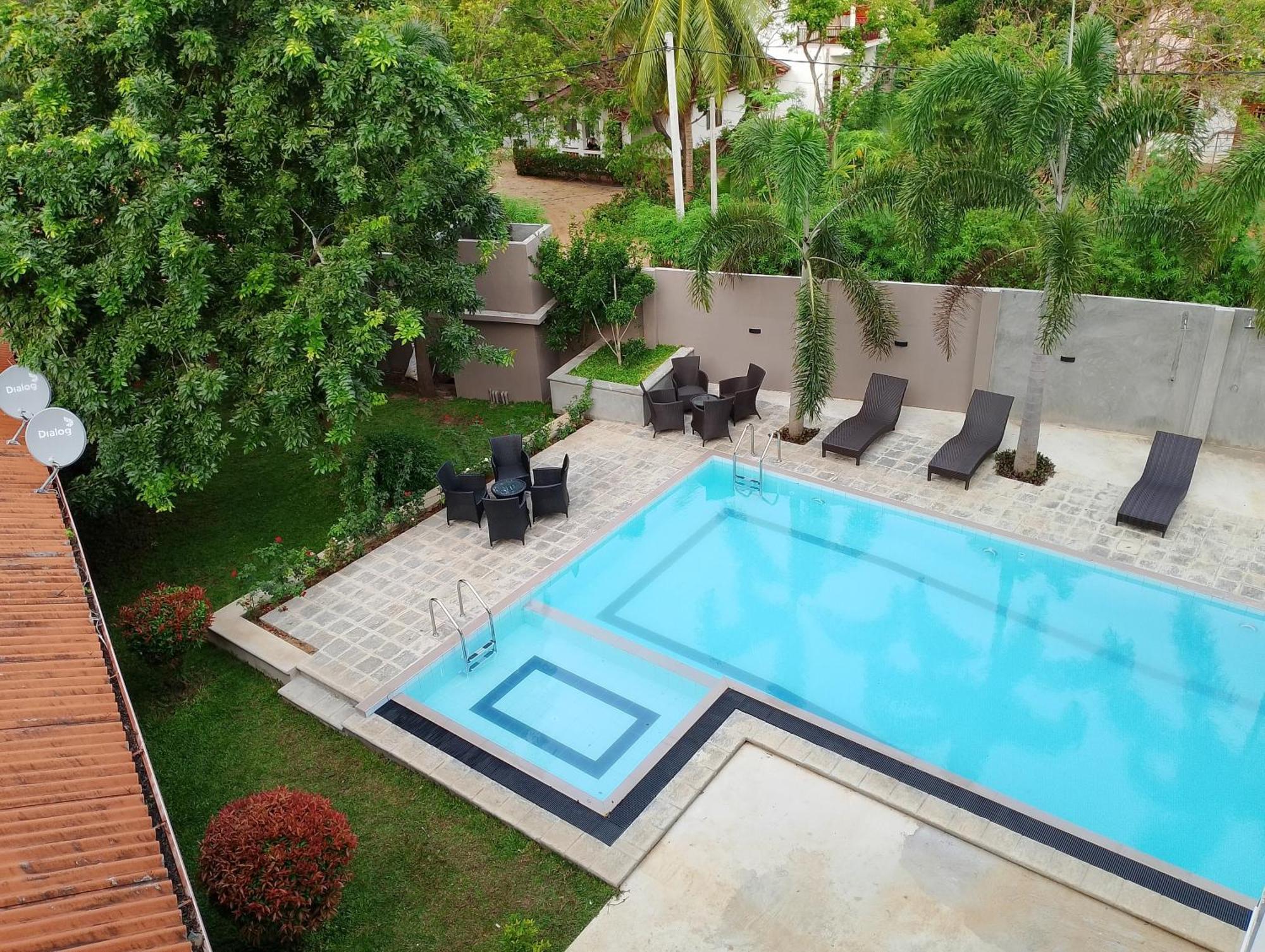 Hotel Malindu Yala Gate Tissamaharama Esterno foto