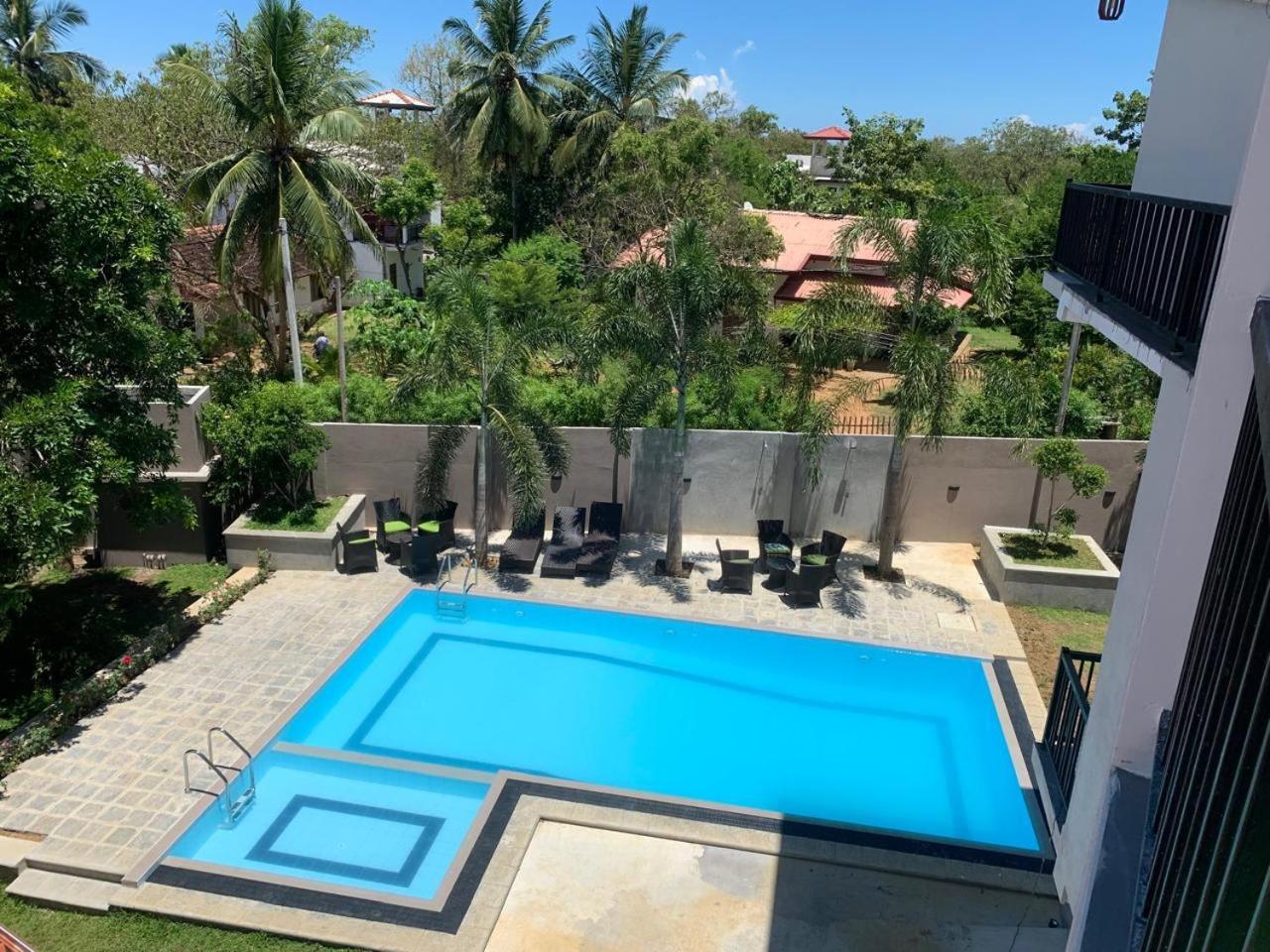 Hotel Malindu Yala Gate Tissamaharama Esterno foto