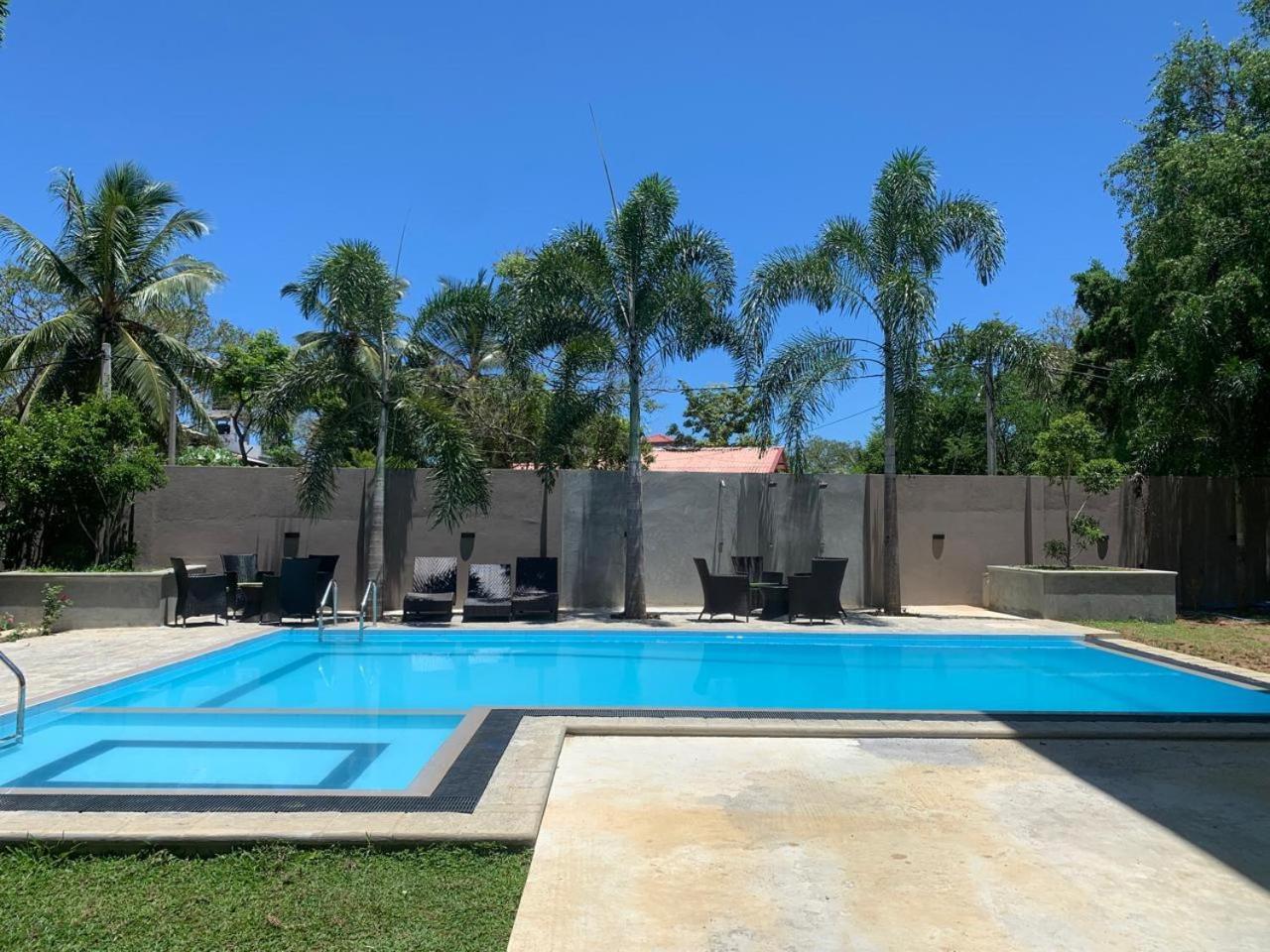 Hotel Malindu Yala Gate Tissamaharama Esterno foto